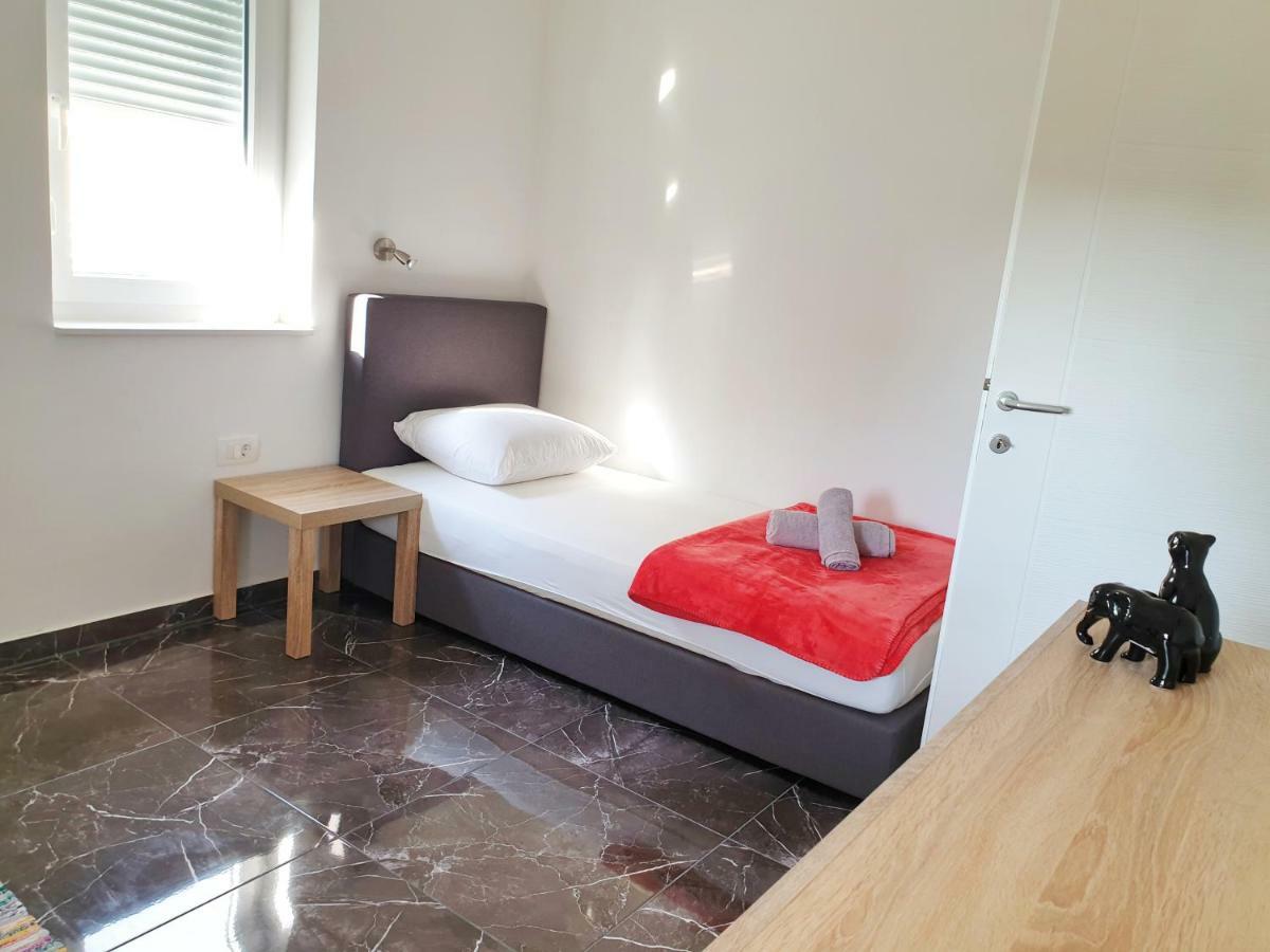 Deja Vu Apartment Novalja