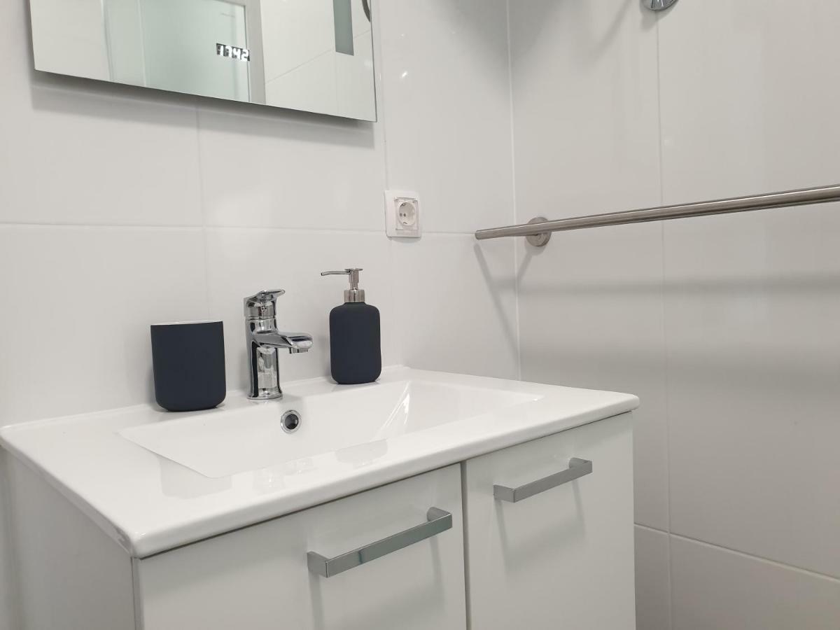 Deja Vu Apartment